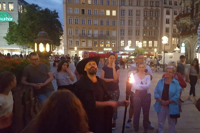 Munich : Visite guidée du veilleur de nuit avec torche