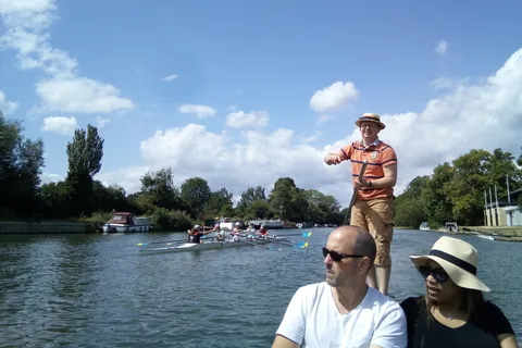 Oxford: Punting River med chaufför och valfri vandringstur
