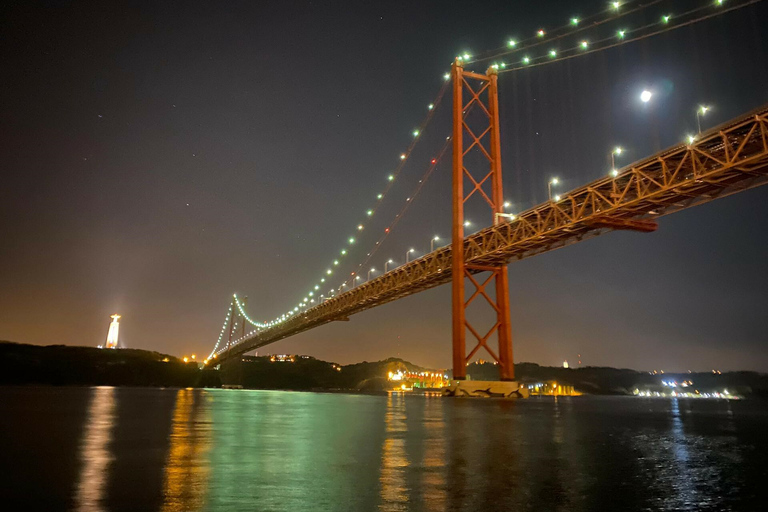 Lisbon: Sailing Tour by Night