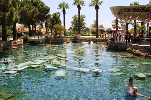 Antalya: dagexcursie naar Pamukkale en Hiërapolis met lunch