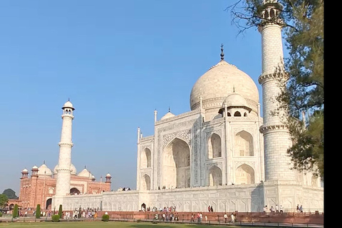 De Deli: Excursão de 3 dias a Agra e Varanasi com ingressos de comboio