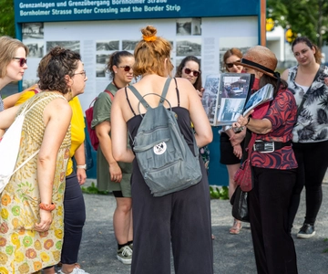 Berlin Wall: Small Group Guided Tour