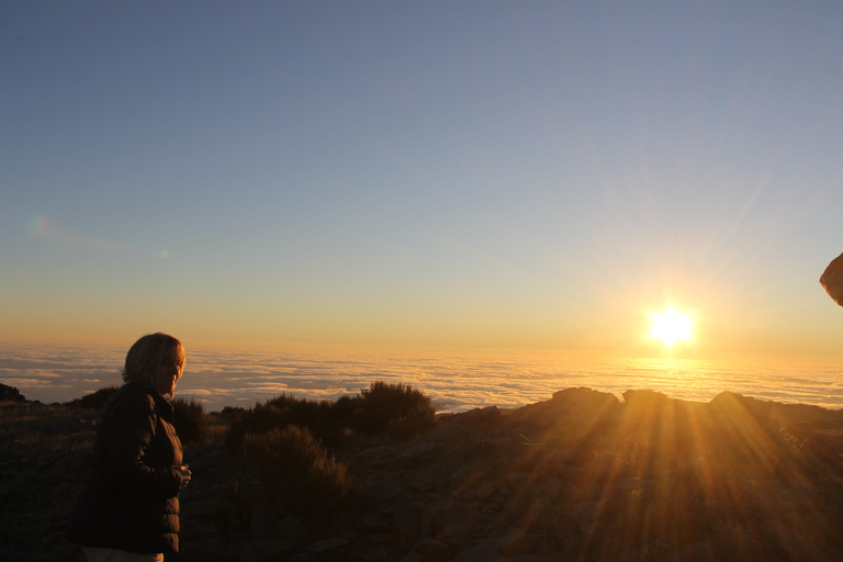 Pico do Arieiro: privé 4x4 zonsopgangtrip met warme dranken