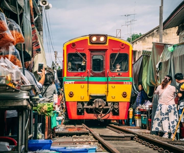 Bangkok: Excursão de 1 dia a Ayutthaya, ferrovia e mercados flutuantes