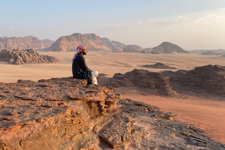 Wadi Rum: Full Day Jeep Tour with a Bedouin guide