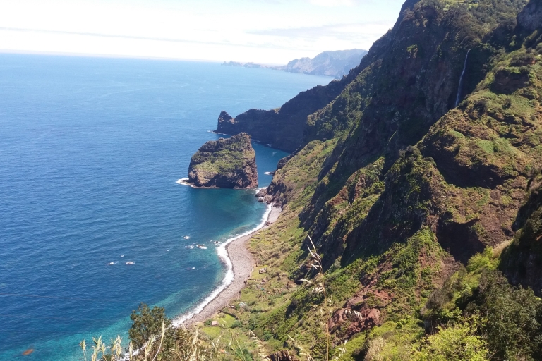 Desde Funchal: tour en 4x4 por el este de MadeiraTour grupal compartido
