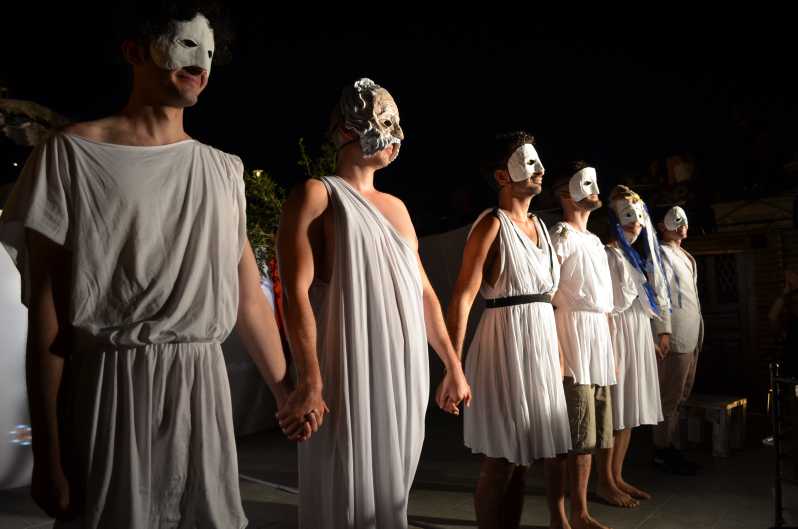 photo dune représentation de théâtre grec
