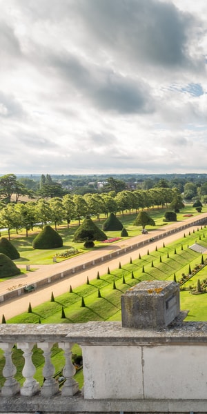 Hampton Court Palace and Gardens Entrance Ticket | GetYourGuide