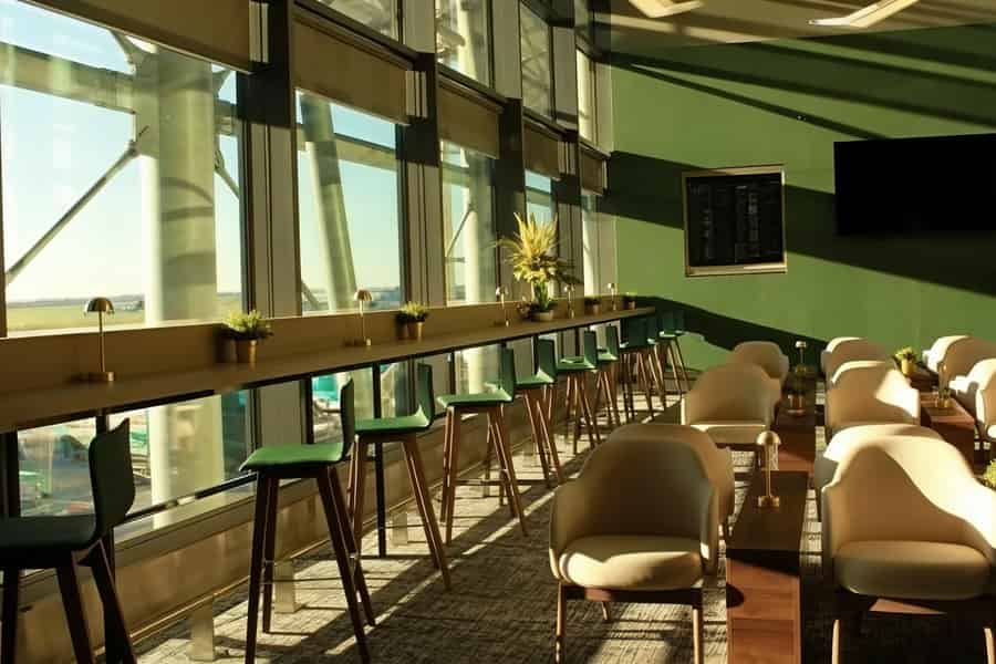 DUB Dublin: Internationaler Flughafen – Zugang zur Lounge. Foto: GetYourGuide DUB Dublin: Internationaler Flughafen – Zugang zur Lounge. Foto: GetYourGuide