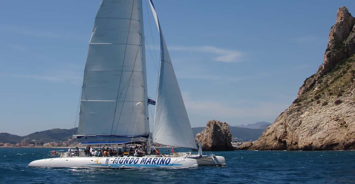 Malaga: Sunset Catamaran Trip with Glass of Cava