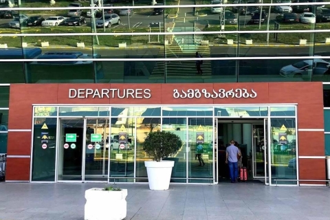 Privé transfer van Tbilisi AirportTbilisi Airport Enkele reis privétransfer