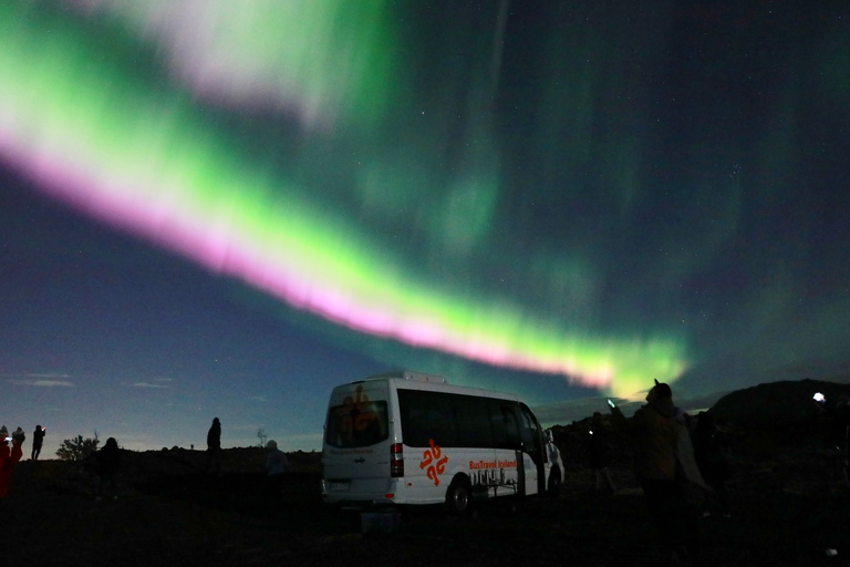 Reykjavik: visite photo des aurores boréales et billet pour le centre Aurora