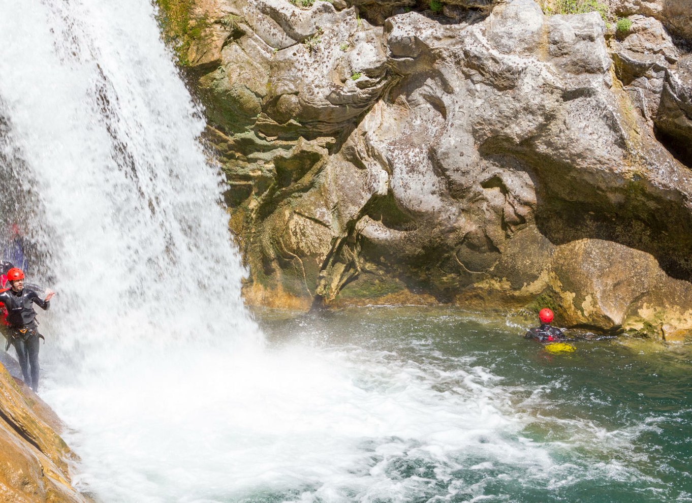 Fra Split eller Zadvarje: Ekstrem canyoning på Cetina-floden