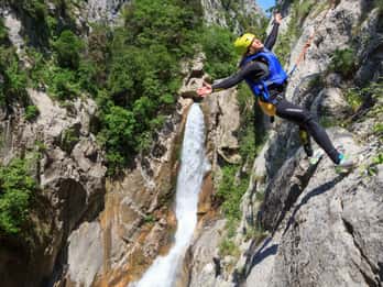 De Split ou Zadvarje: Canyoning extremo no rio Cetina