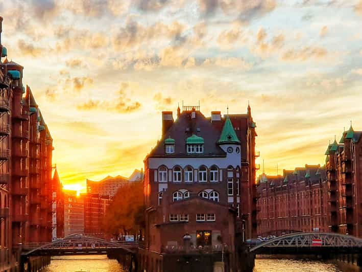 Hamburg: Speicherstadt, HafenCity Und Elbphilharmonie Tour | GetYourGuide