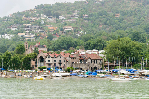 Mexico City: Valle de Bravo & Monarch Butterfly Private Tour