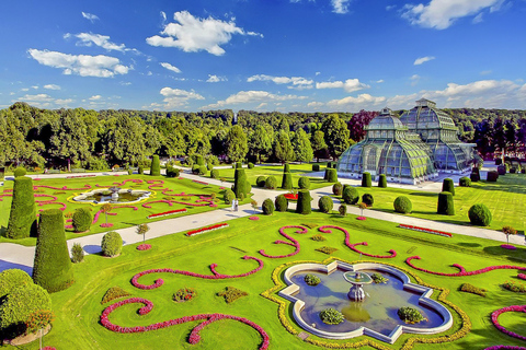 Viena: Excursão sem fila ao Palácio e Jardins de SchönbrunnExcursão em Espanhol