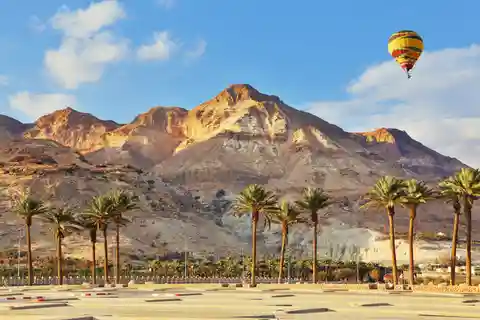 From Tel Aviv: Full-Day Dead Sea Relaxation Tour
