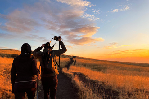 Mount Etna: Sunrise Excursion with an expert Local GuideMount Etna: Sunrise Trekking to Explore the Best Spots