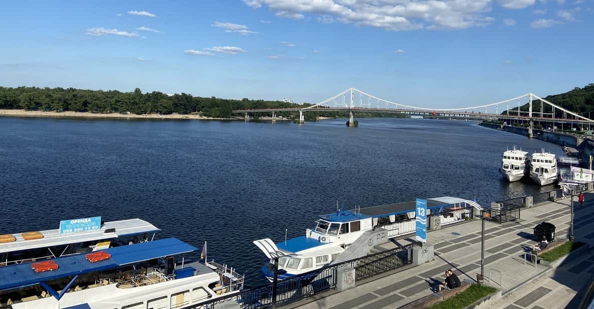 Kiev: Dnipro River Boat Cruise & Private Podil Walking Tour