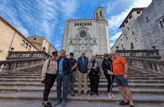 Barcelona: Girona & Costa Brava Kleingruppentour mit Abholung