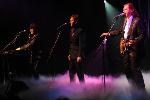 Las Vegas: The Australian Bee Gees at Excalibur Hotel Promotional Offer: Tickets in Seat Category B