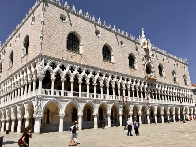 Visit Venice: Doge's Palace Guided Tour in Venise