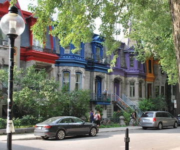 Montreal: Full-Day Small Group City Tour