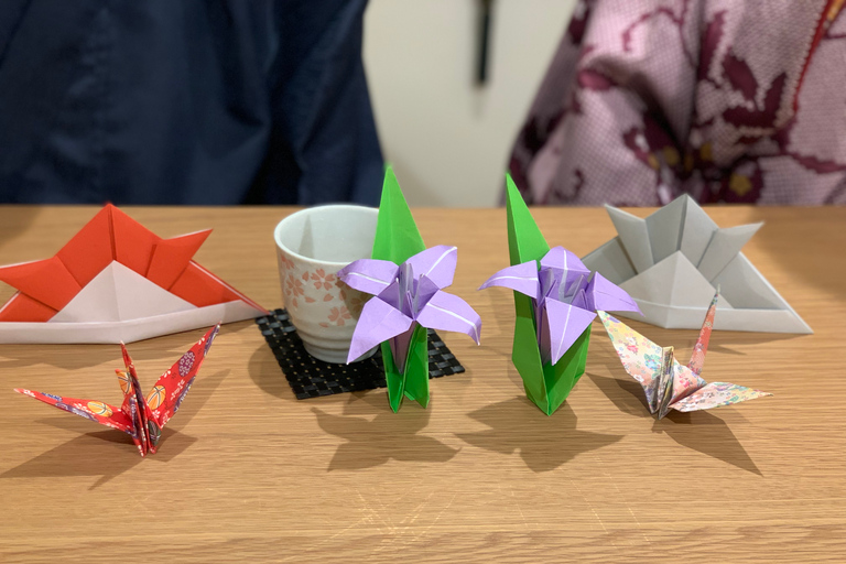 Easy Origami Experience in 150 Years Old Townhouse Kyoto