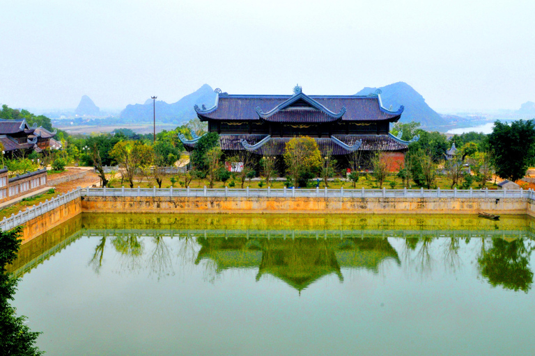 Desde Hanoi: Excursión de 2 días a Ninh Binh con estancia en bungalow