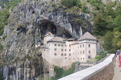 Ljubljana: Postojna Cave, Predjama Castle & Lake Bled Visit