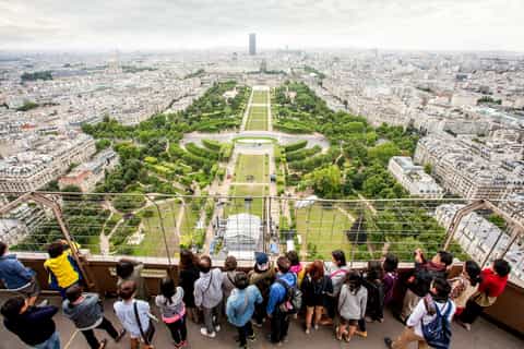 Torre Eiffel: Tour até o 2° Andar de Escada