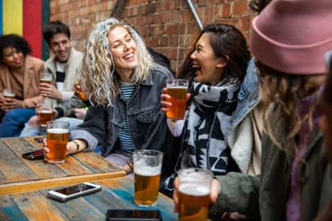 Soho: Pub Walking Tour
