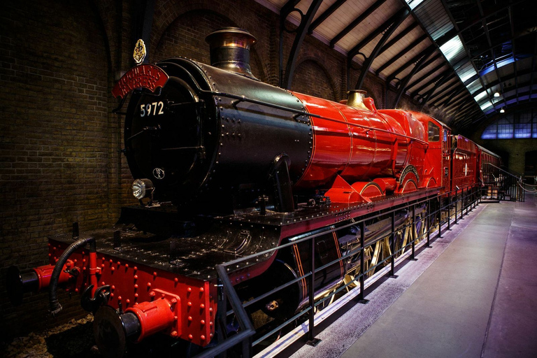 Londyn: Warner Bros. Studio Tour z transferamiLondyn: wycieczka po Warner Bros. Studio z transferem