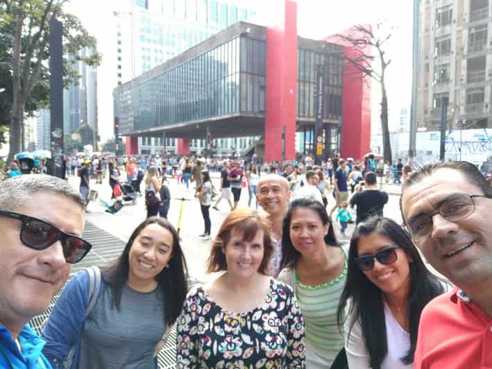 Colagem de mídia