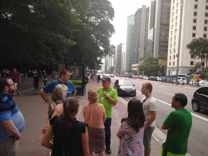 Colagem de mídia