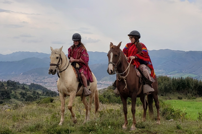 Desde Cusco: viaje a caballo de 2 días por Huchuy Qosqo