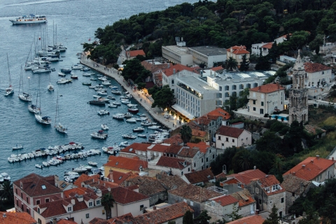Split: Private Bootsfahrt zu den Inseln Hvar und Pakleni