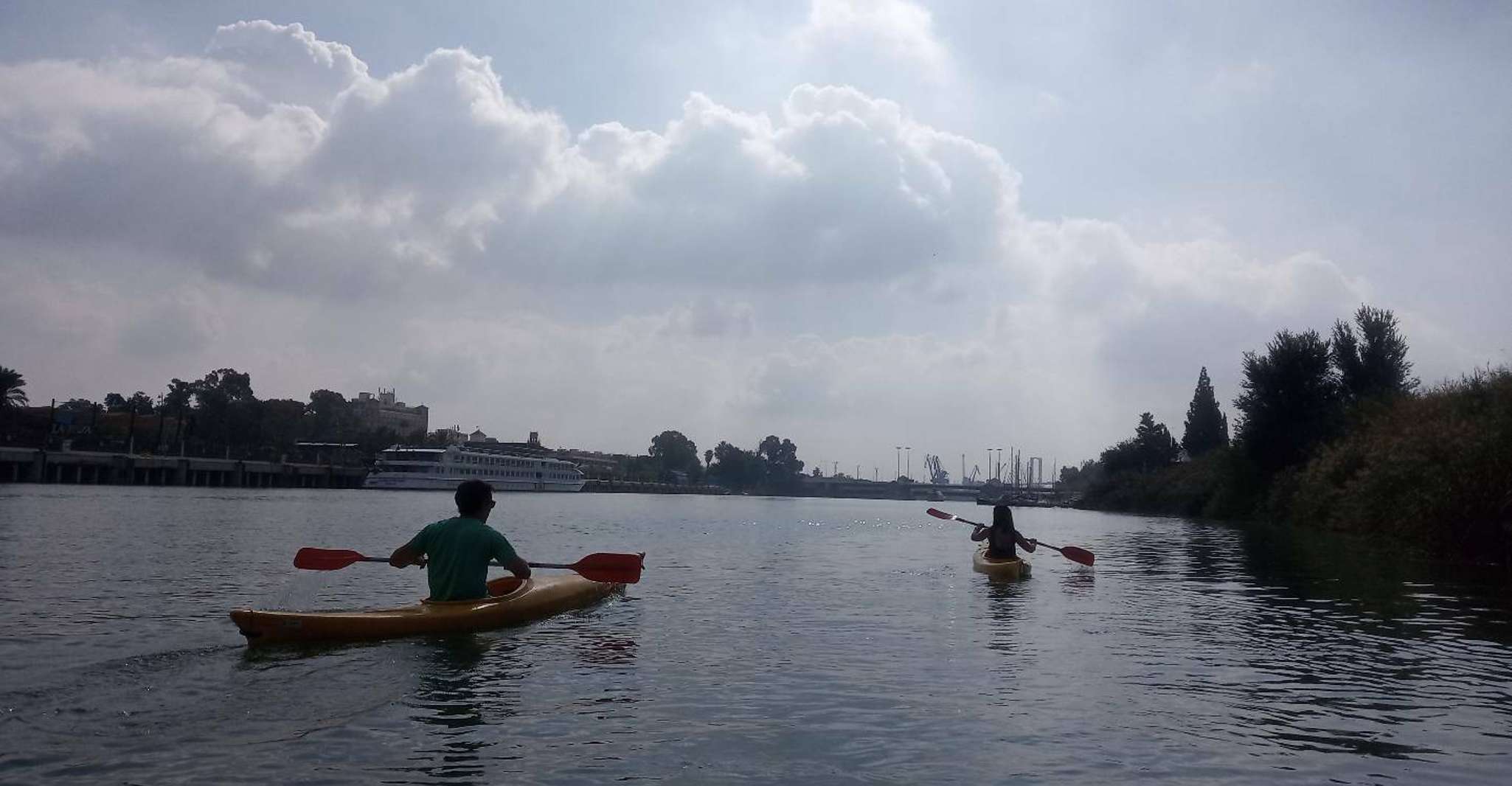Sevilla, Alquiler Kayak - Hizvo