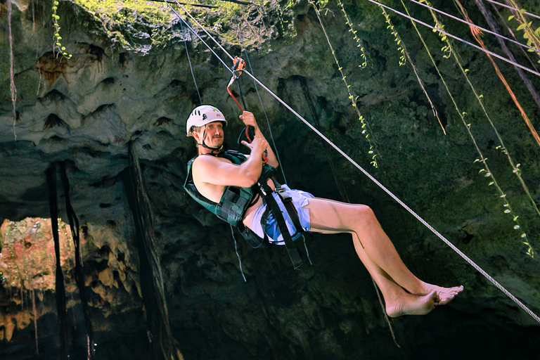 4 Cenotes Tour guidato con cibo e bevande