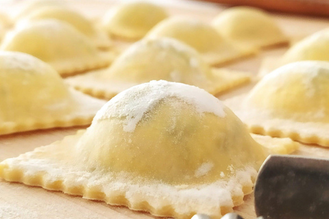 Gluten Free Pasta Class in Florence with limitless Wine