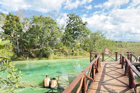 From Bacalar: Ichkabal Ruins + Lagoon Tour + Los Rápidos 2 Highligts Only: Ichkabal Mayan Ruins & Pontoon Boat Tour