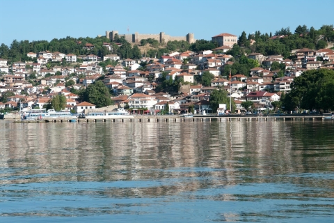 De Tirana : excursion guidée d'une journée à Ohrid avec transfert