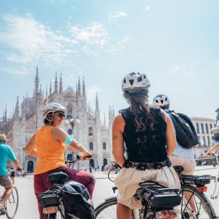 Milan: Grand City Highlights E-Bike Tour