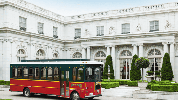 newport scenic trolley tour with optional breakers entry