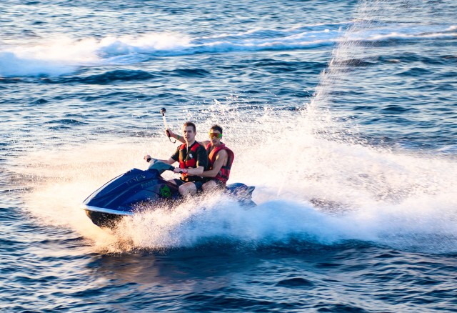 Visit Koh Samui Private Tour with Jet Skiing and Sunset Dinner in Koh Samui