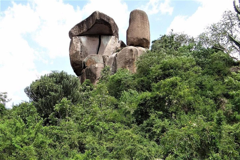 From Nairobi: Kit Mikayi Day Trip with Guide