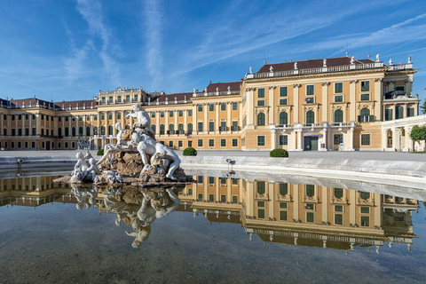 Wenen: Schönbrunn Garden en Skip the Line Palace Tour1-uur durende Schönbrunn-tuintour