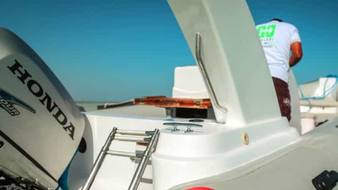 hurghada 1 or 2hour speedboat rental with captain