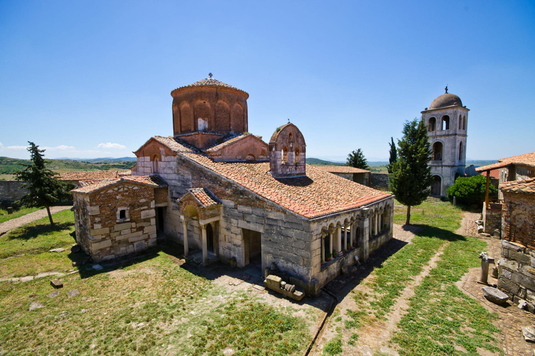 Desde Durrës: tour de un día al monasterio de Apollonia y Ardenica